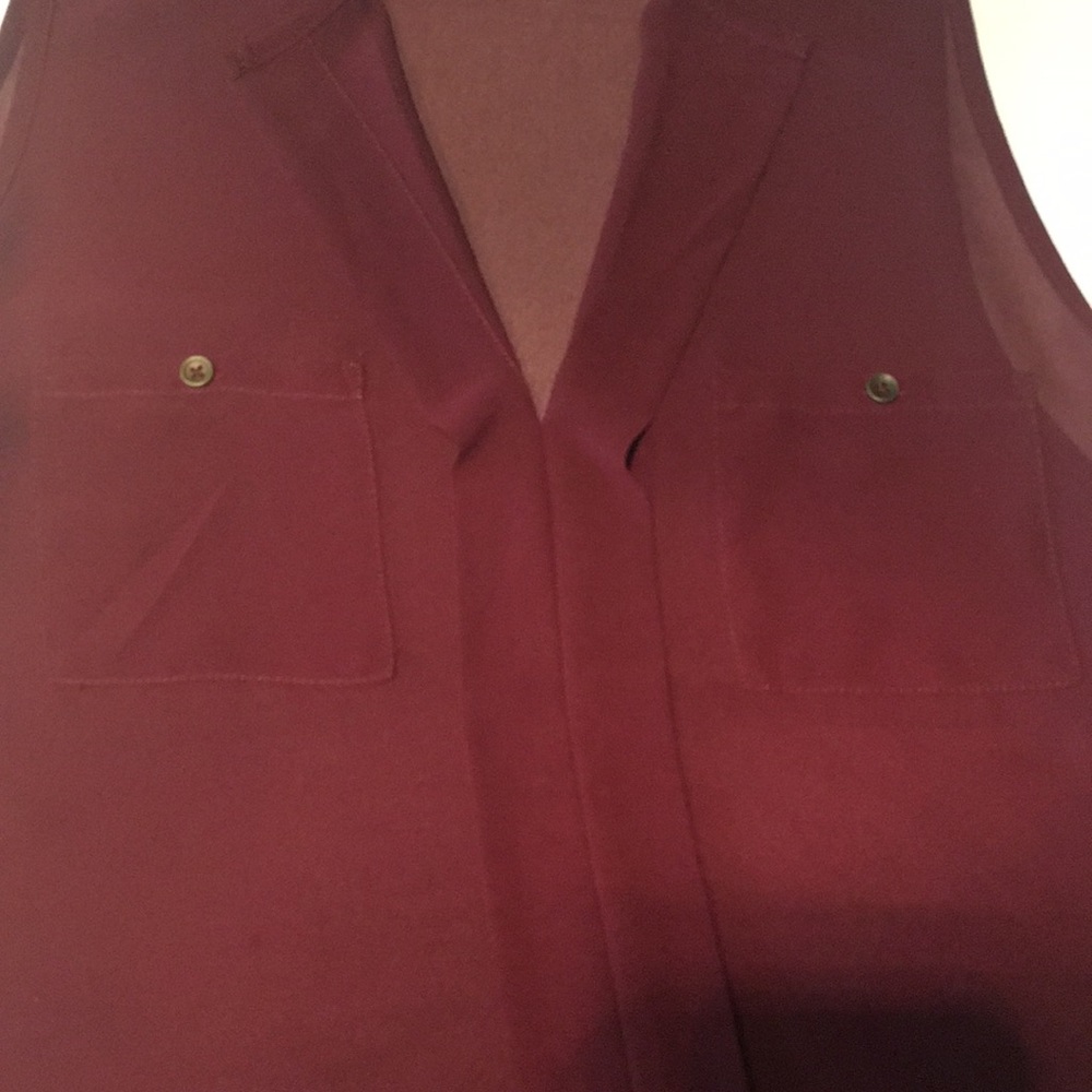 Small Maroon Tank - Picture 2 of 3